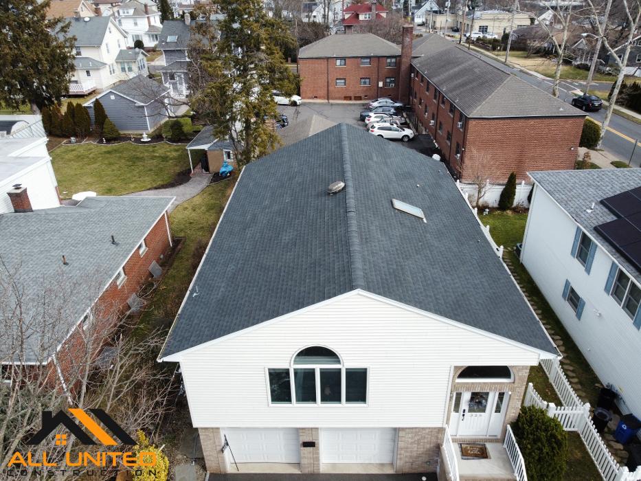 All united construction & roofing Image