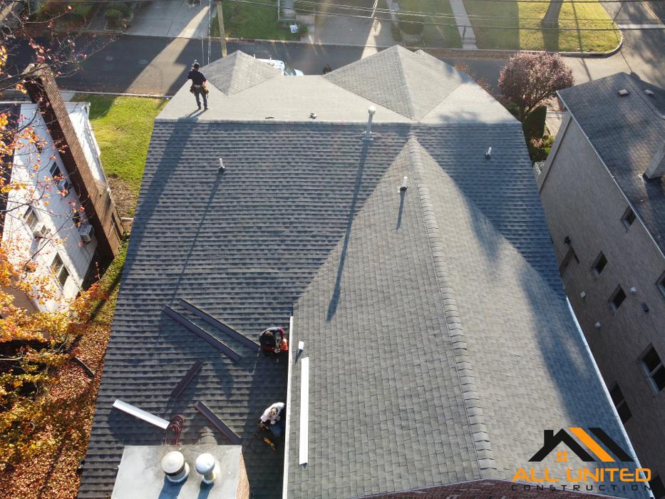 All united construction & roofing Image