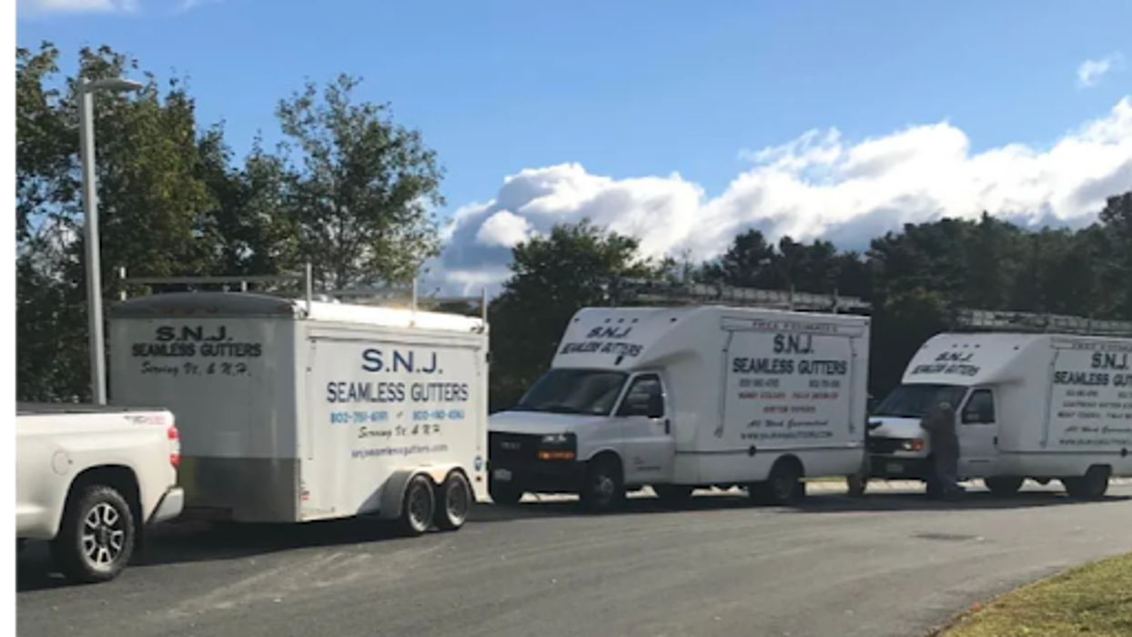SNJ Seamless Rain Gutters