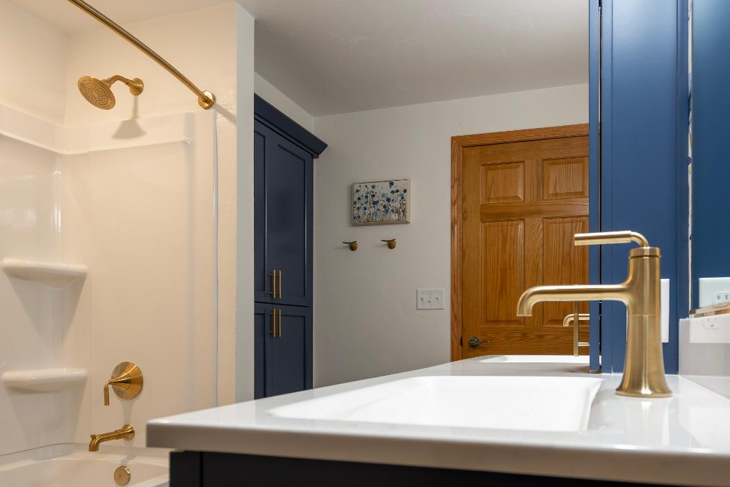 Finding Time Contracting Image