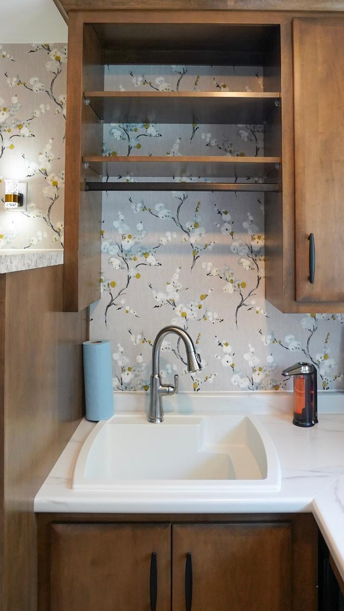 Finding Time Contracting Image