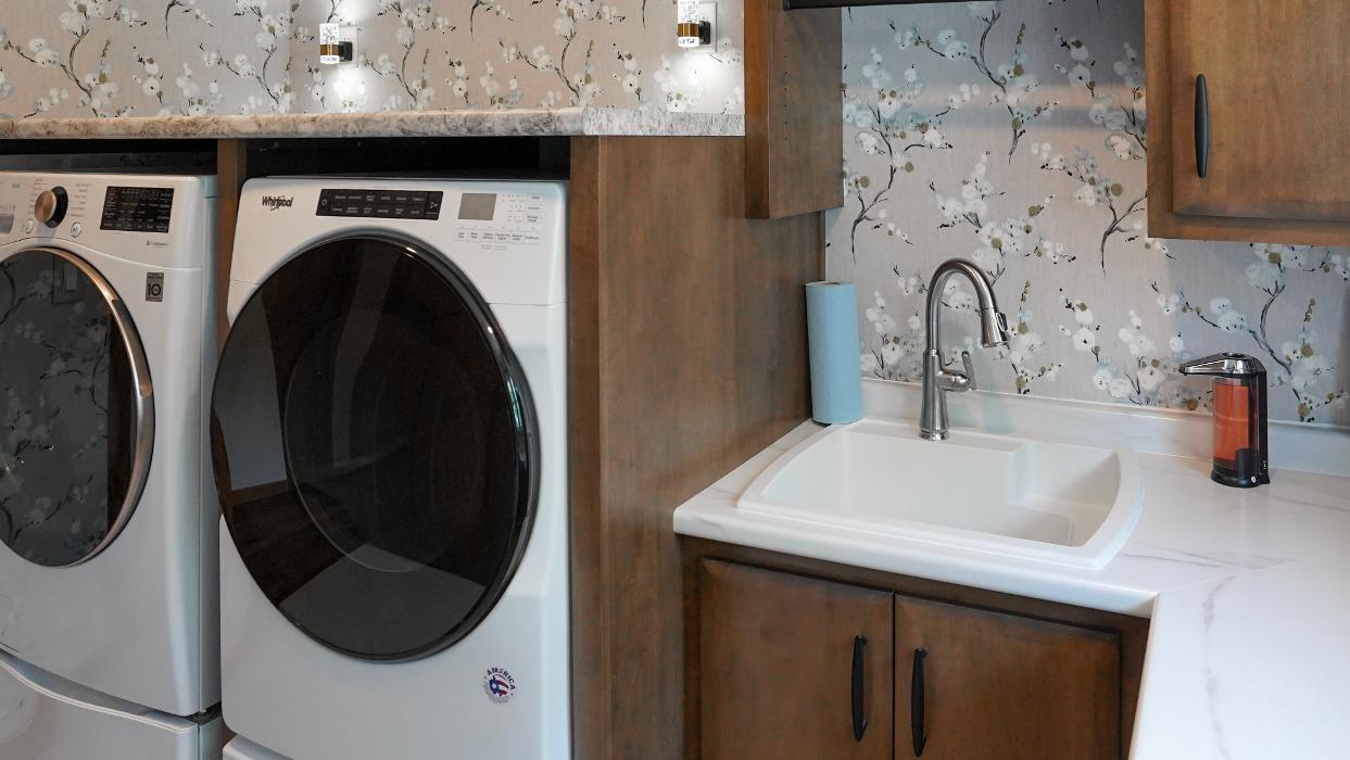 Finding Time Contracting Image