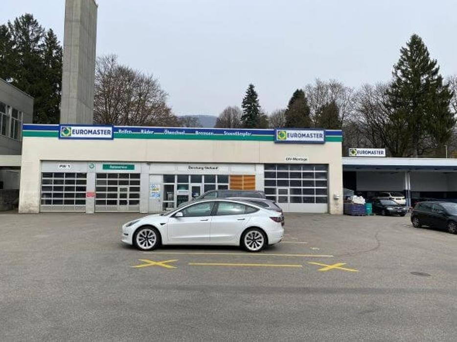 Euromaster Wangen, Dorfstrasse in Wangen bei Olten