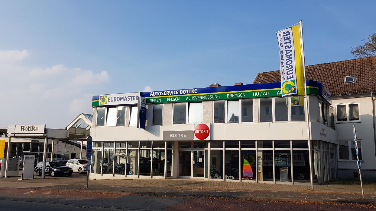 Auto-Bottke GmbH - Partnerbetrieb von EUROMASTER, Braunschweiger Tor in Helmstedt