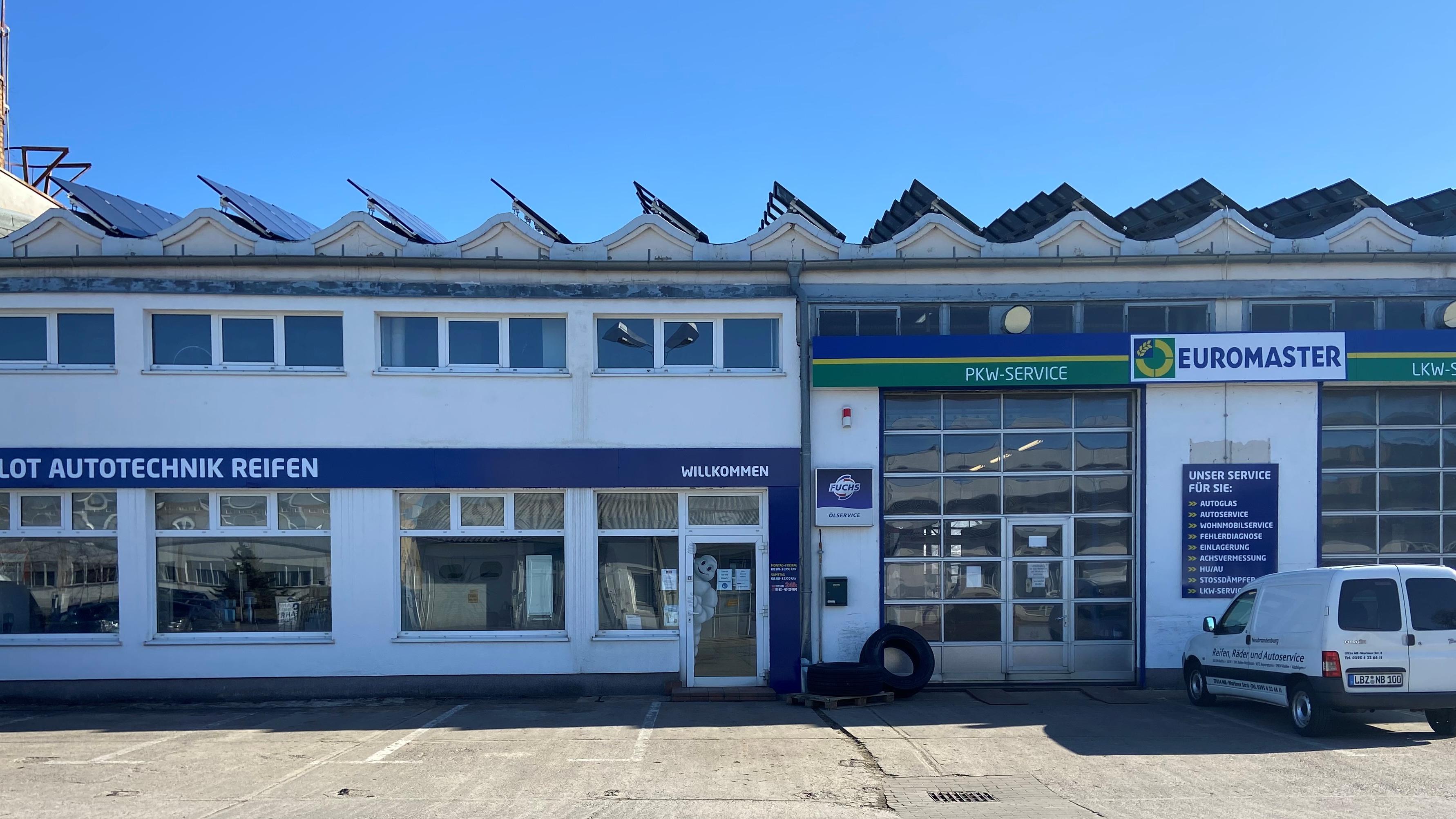 Mülot Autotechnik Reifen GmbH & Co.KG, Warliner Straße in Neubrandenburg