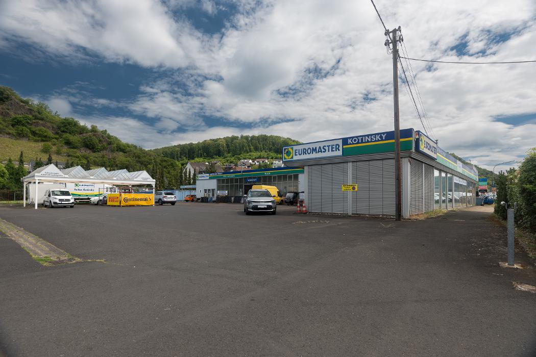 Reifen Kotinsky GmbH & Co. KG - Partnerbetrieb von EUROMASTER, Im Rosenacker in Braubach