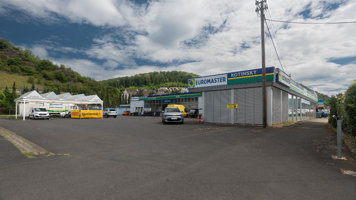Reifen Kotinsky GmbH & Co. KG - Partnerbetrieb von EUROMASTER, Im Rosenacker in Braubach