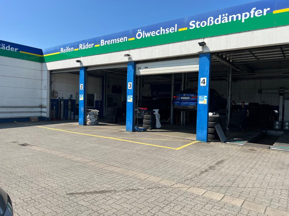EUROMASTER Hannover-Linden PKW, Am Lindener Hafen in Hannover