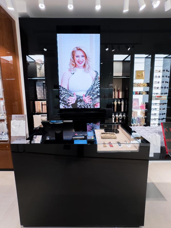 GUESS ACCESSORIES, Ehrenstraße in Köln