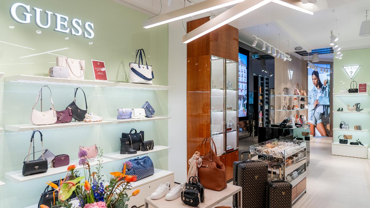 GUESS ACCESSORIES, Ehrenstraße in Köln
