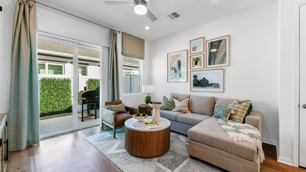 Yardly Ellenton Image