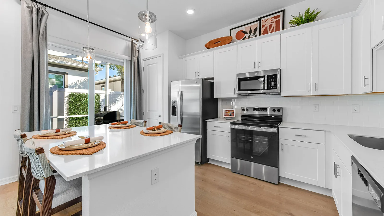 Yardly Ellenton Image