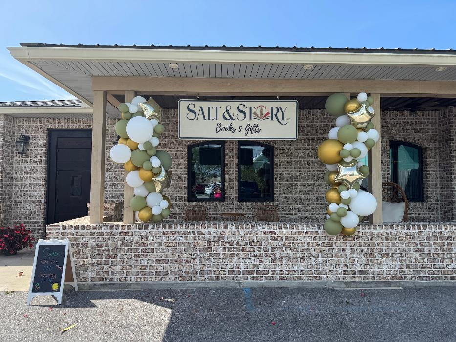 Salt &amp; Story, LLC Logo