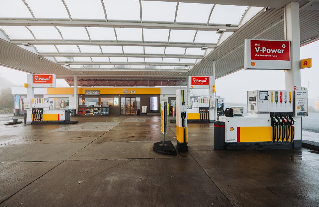 Shell Recharge Charging Station, Amberger Straße in Ursensollen