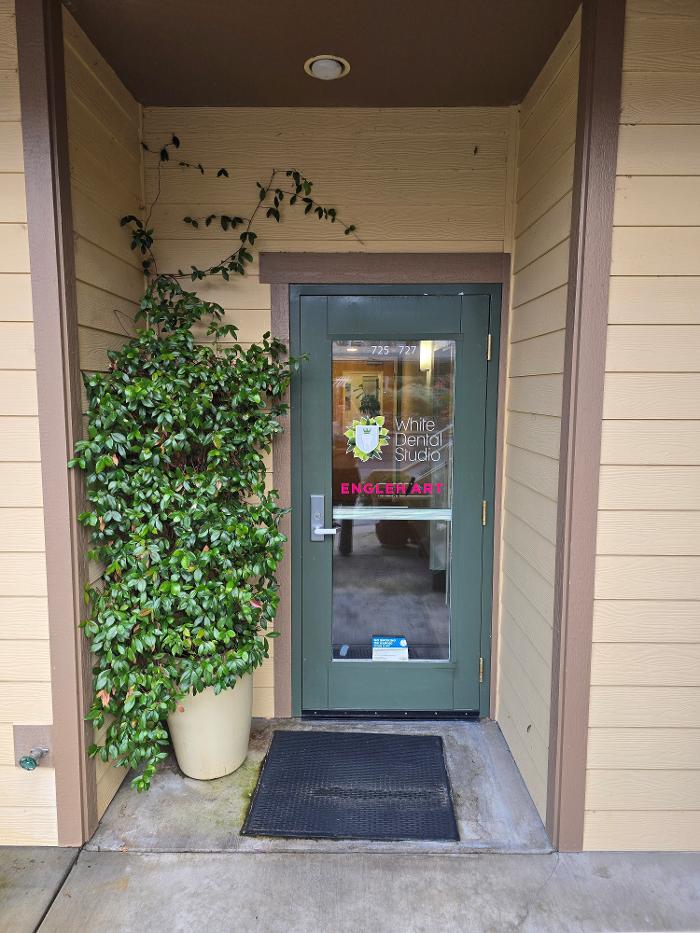 White Dental Studio Image