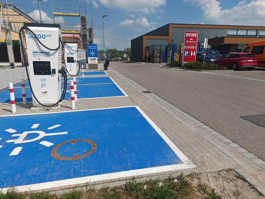 TotalEnergies Charging Station, Hammerstatt in Wörnitz