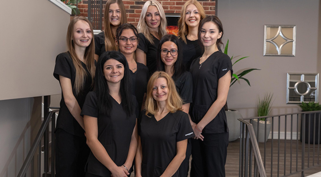 Royal Dental Care Image