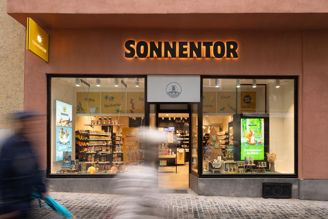 SONNENTOR Regensburg, Brückstraße in Regensburg