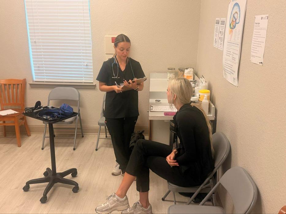 Dallas Medical Assistant School - Grapevine