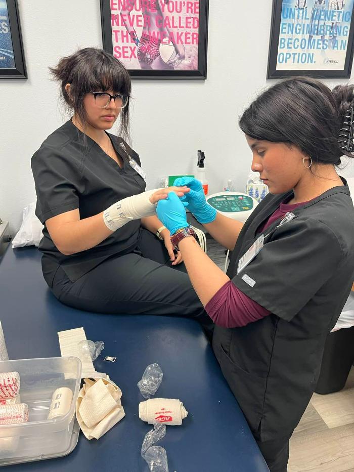 Houston Medical Assistant School - Cypress Image