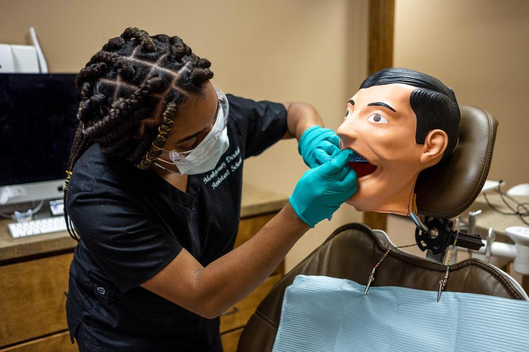 Montgomery Dental Assistant School