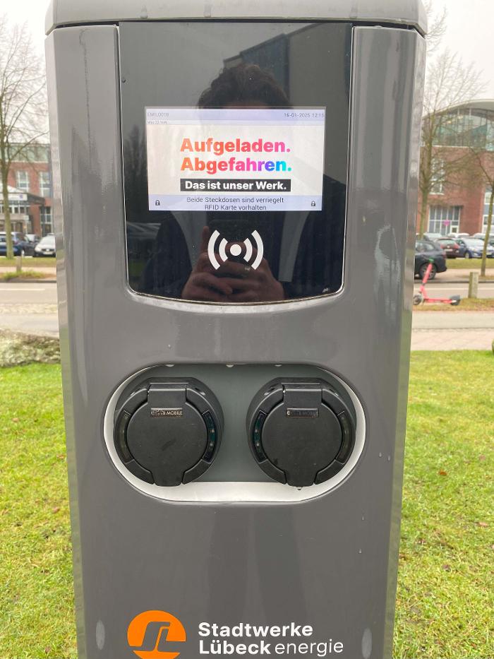 Stadtwerke Lübeck, Willy-Brandt-Allee in Lübeck