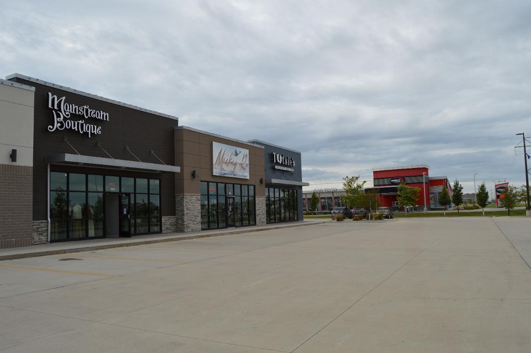 Mainstream Boutique Fargo - Fargo, ND