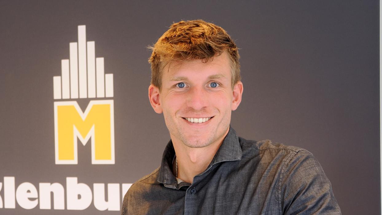 Mecklenburgische Versicherung Yannick Oelmann, Calenberger Straße in Gehrden