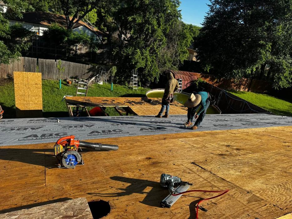 Rivas Roofing & Exteriors LLC Image