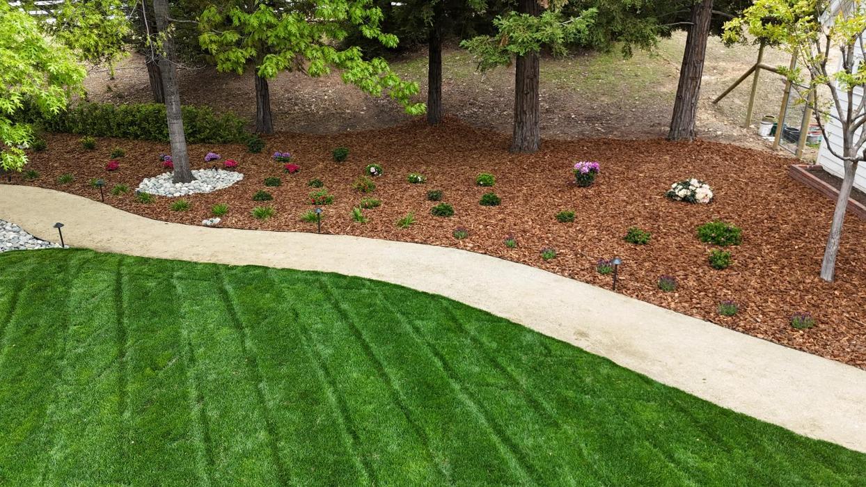 Green Hills Landscaping Image