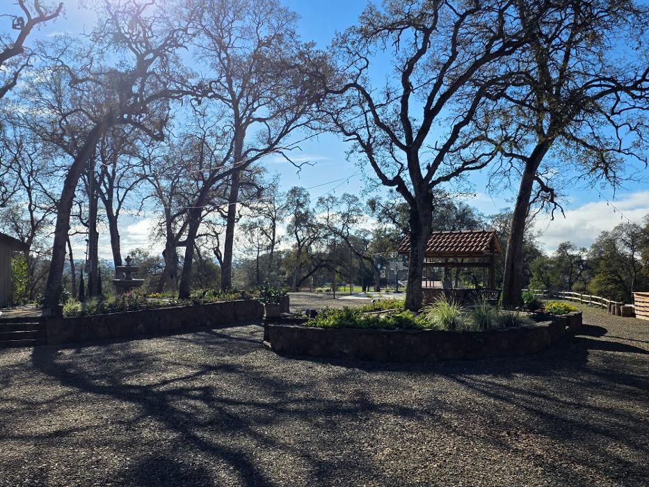 Green Hills Landscaping Image