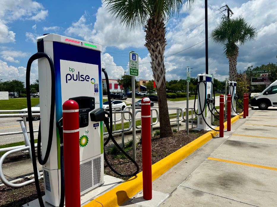 bp pulse Charging Station Image