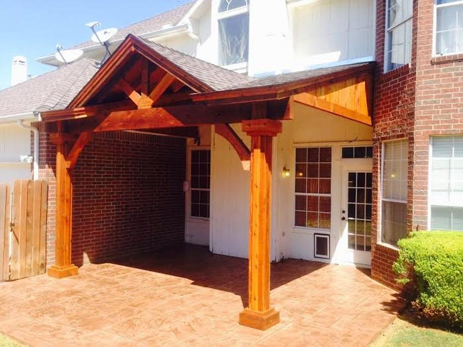 Beautiful Backyard Living Image