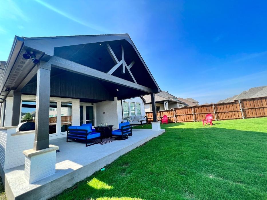 Beautiful Backyard Living Image