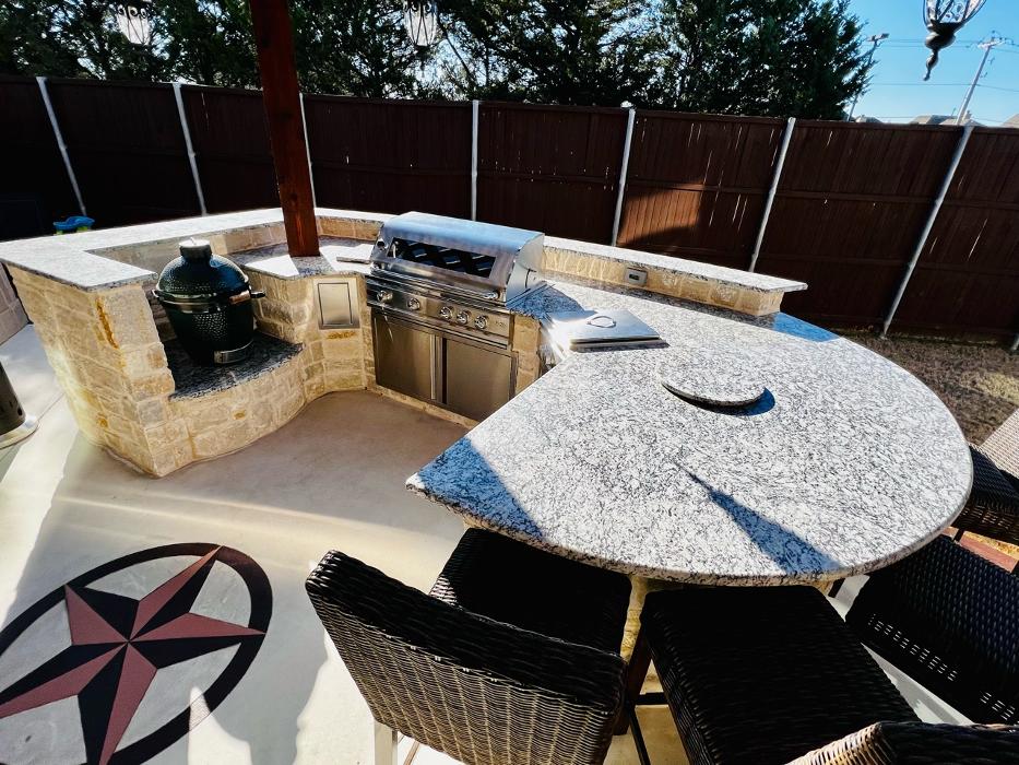 Beautiful Backyard Living Image