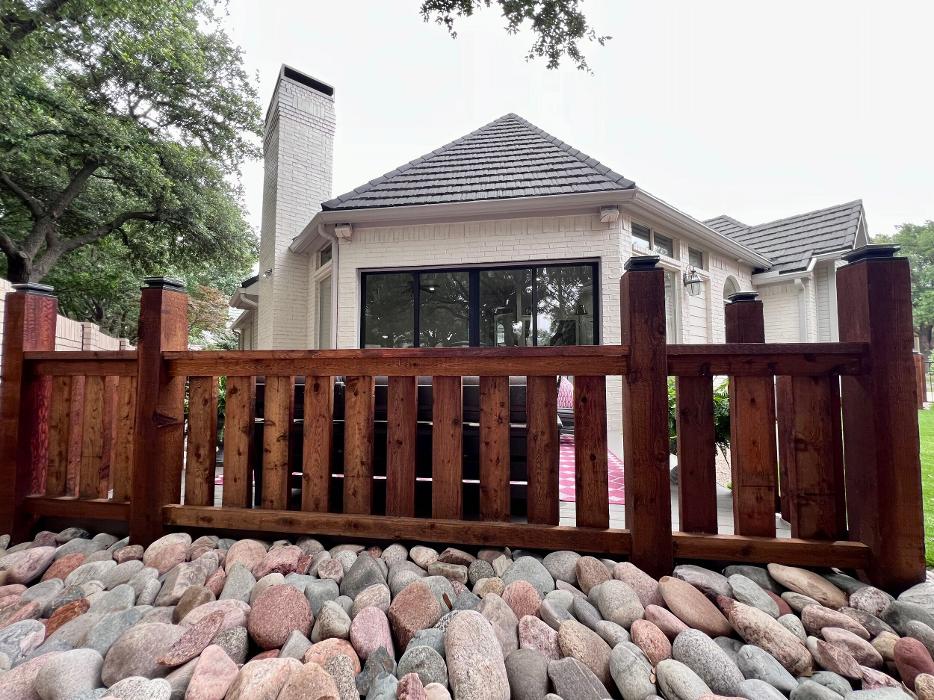 Beautiful Backyard Living Image