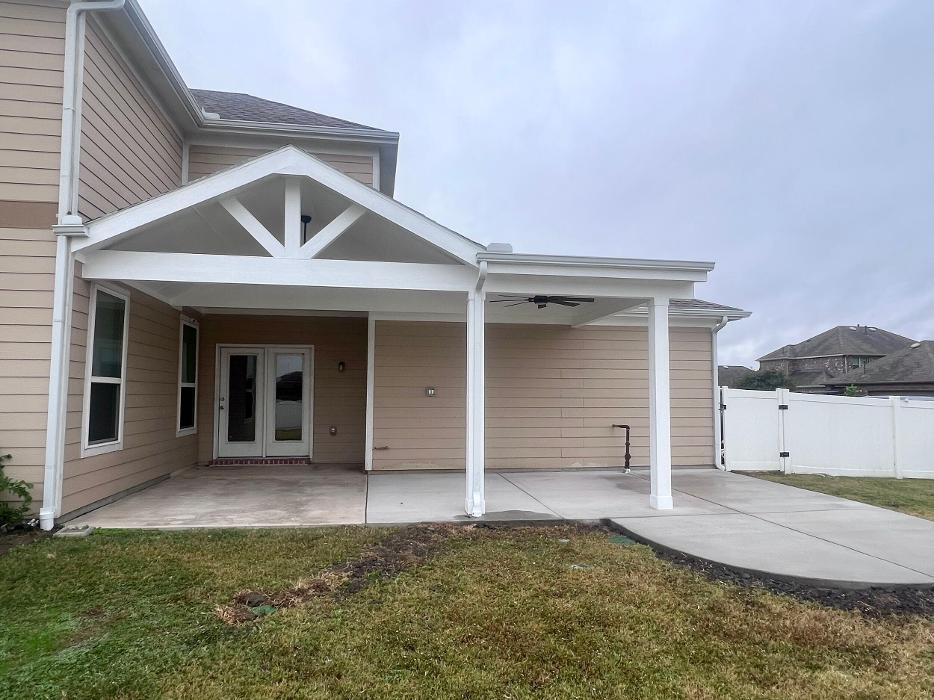 Beautiful Backyard Living Image