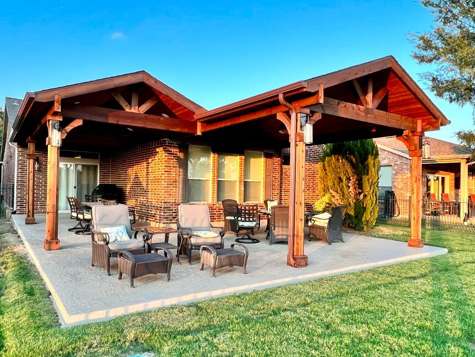 Beautiful Backyard Living Image