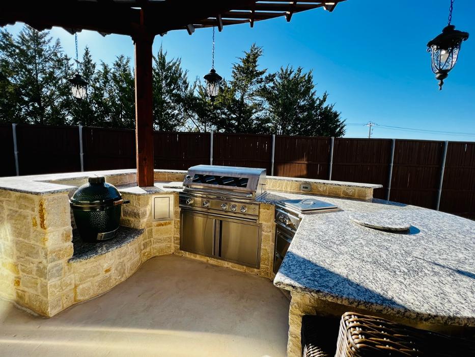 Beautiful Backyard Living Image