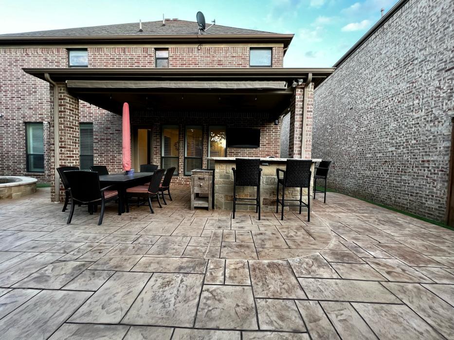 Beautiful Backyard Living Image