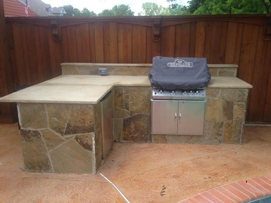 Beautiful Backyard Living Image