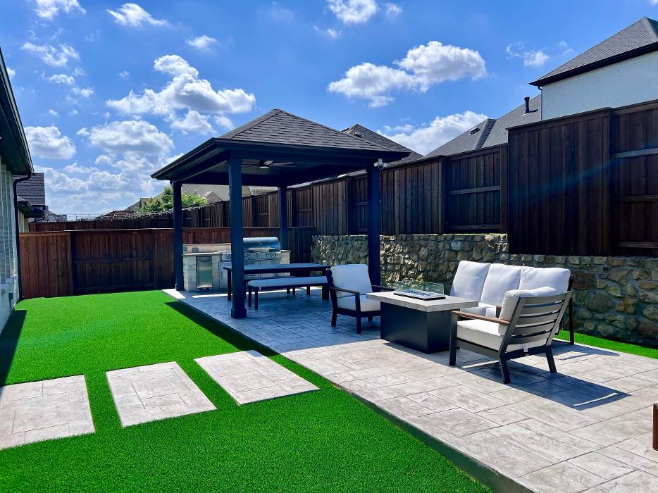 Beautiful Backyard Living Image