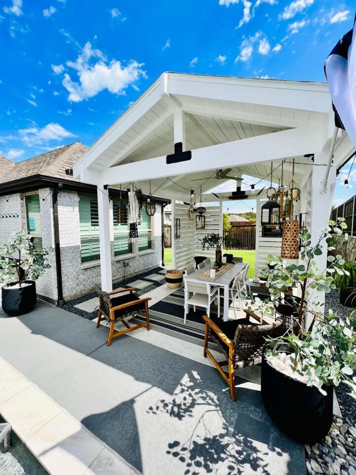 Beautiful Backyard Living Image