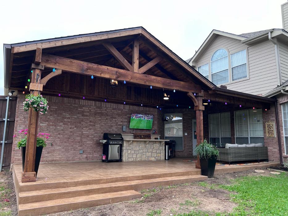 Beautiful Backyard Living Image