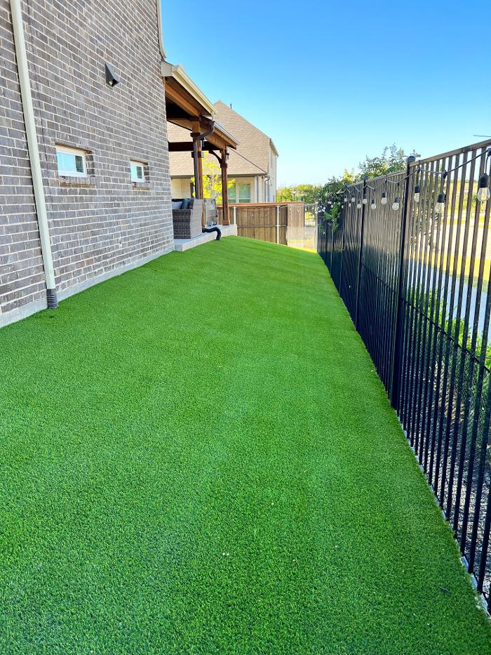 Beautiful Backyard Living Image