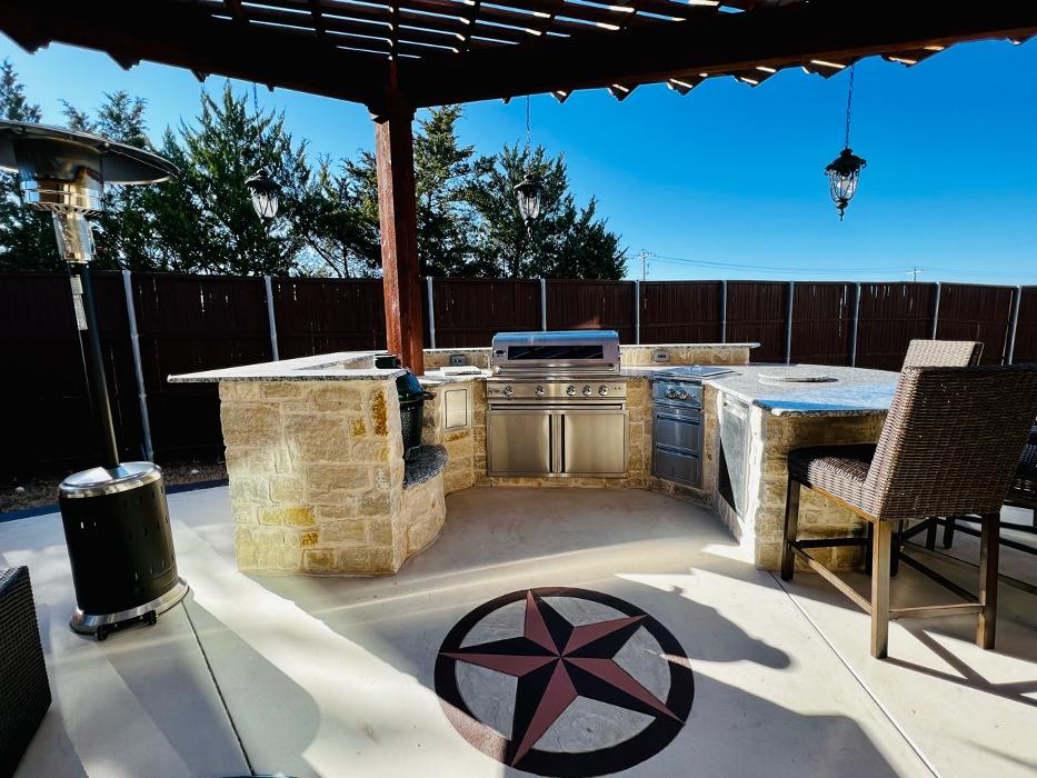 Beautiful Backyard Living Image