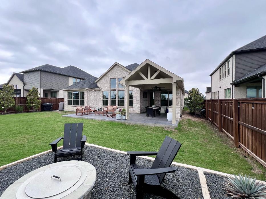 Beautiful Backyard Living Image