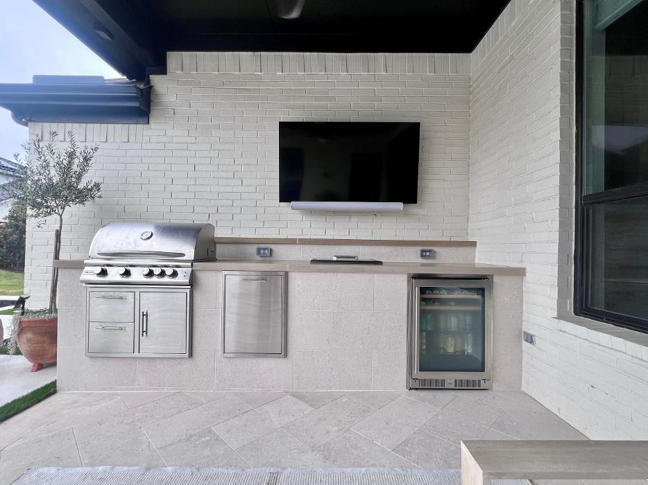 Beautiful Backyard Living Image