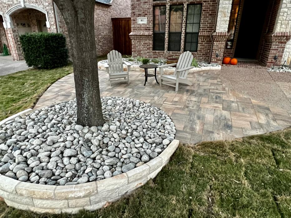 Beautiful Backyard Living Image