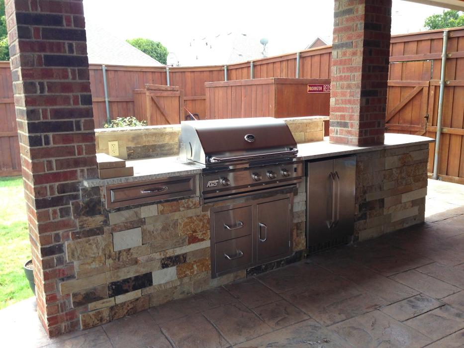 Beautiful Backyard Living Image